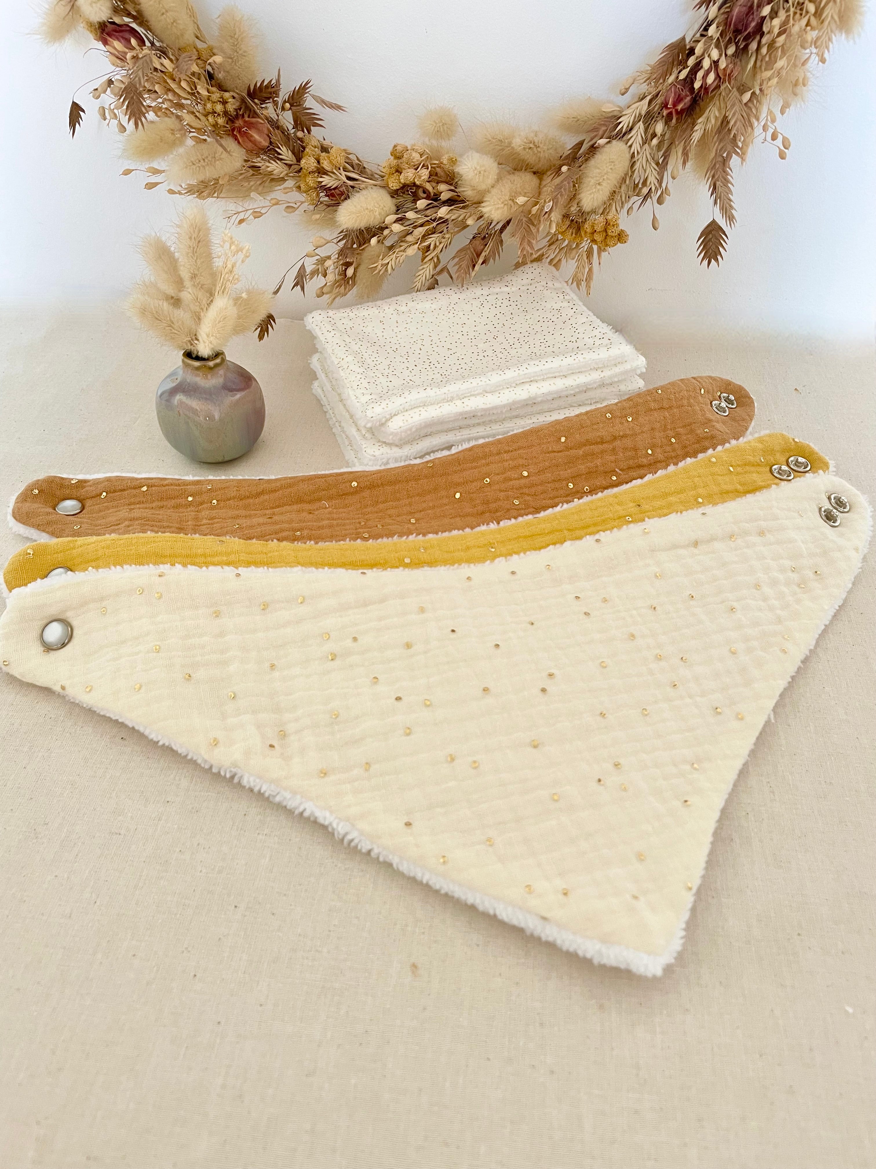 Coffret cadeau bavoirs bandana - A composer