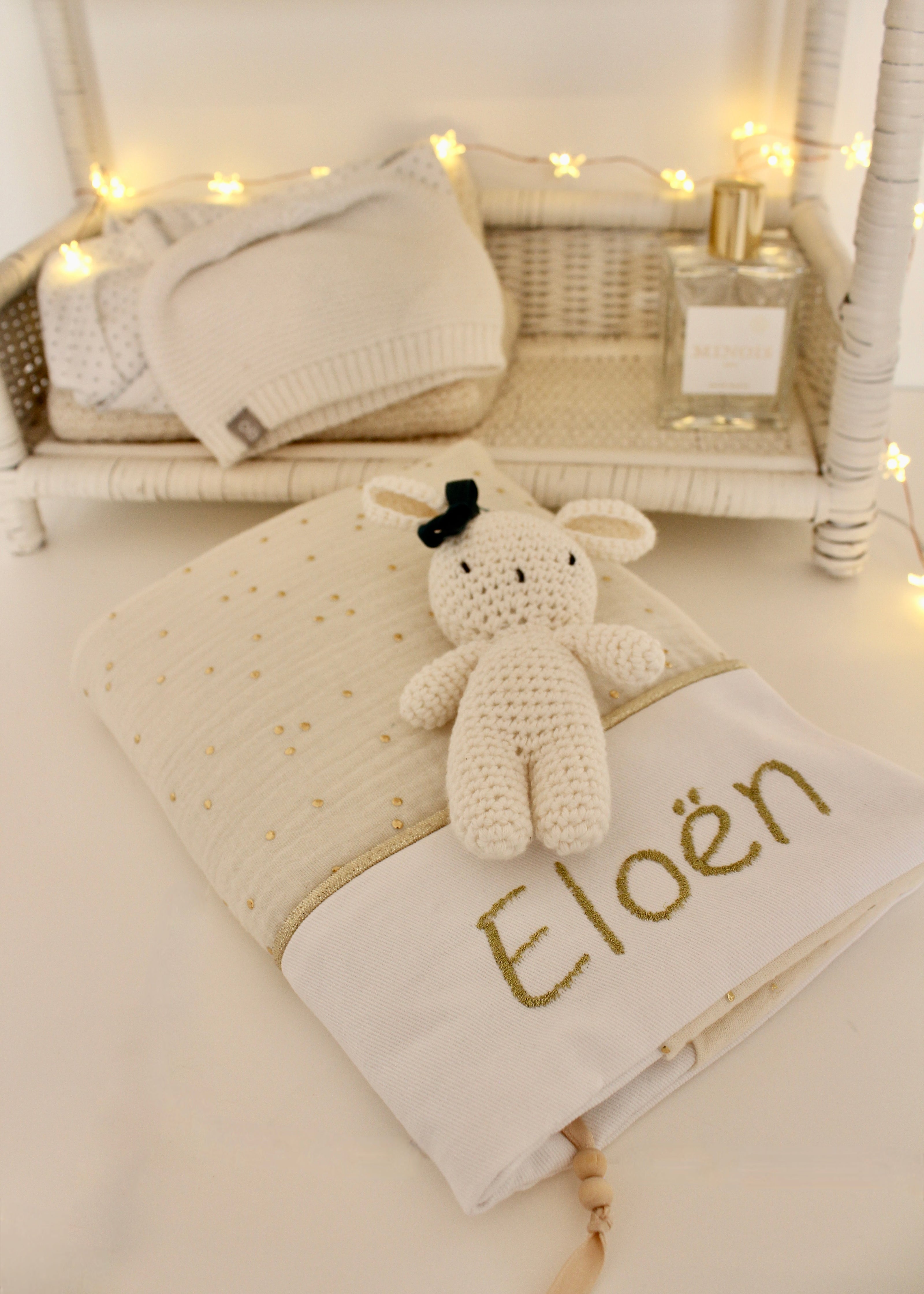 Protège carnet de santé pois dorés