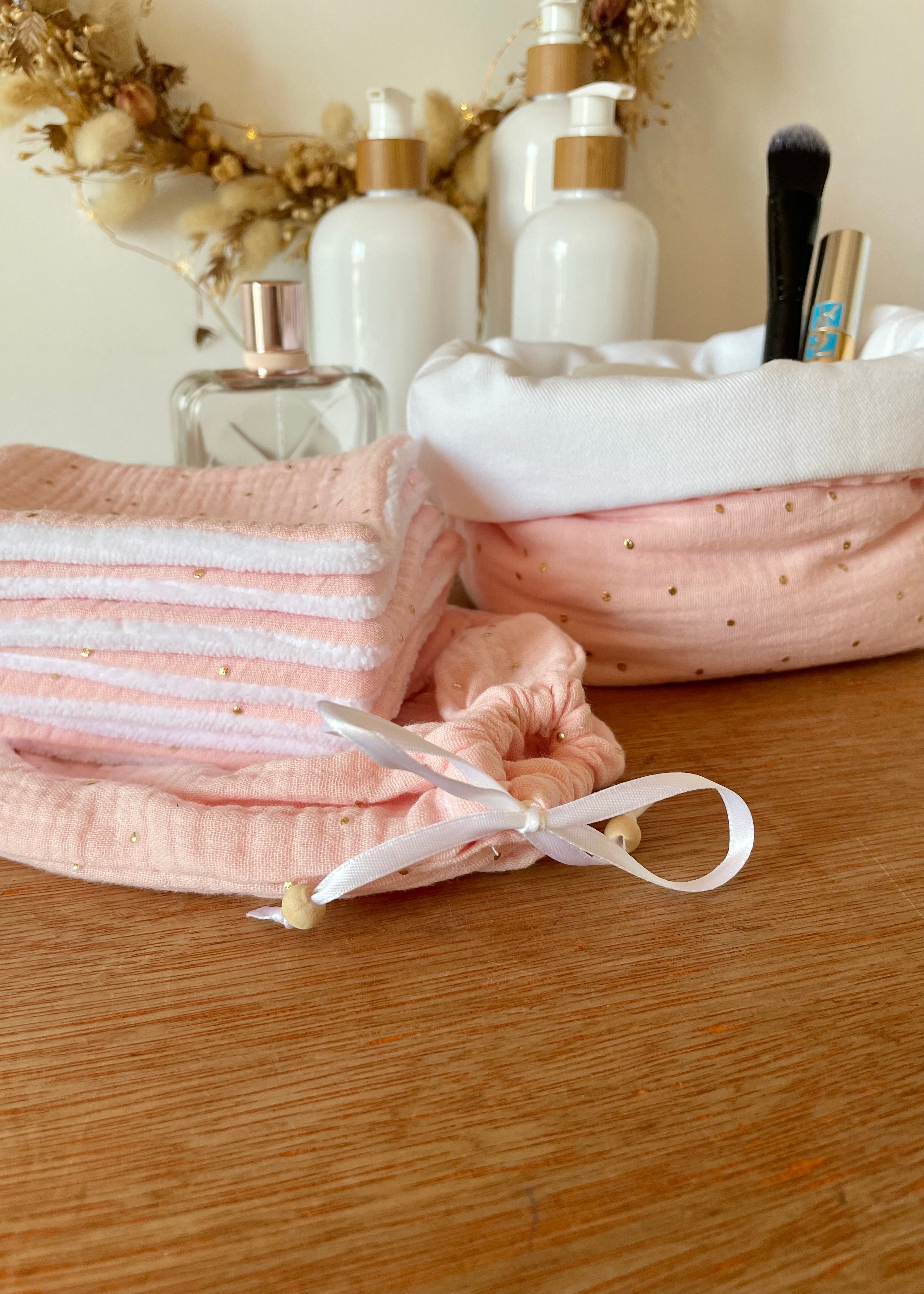 Lingettes démaquillantes rose ultra douce