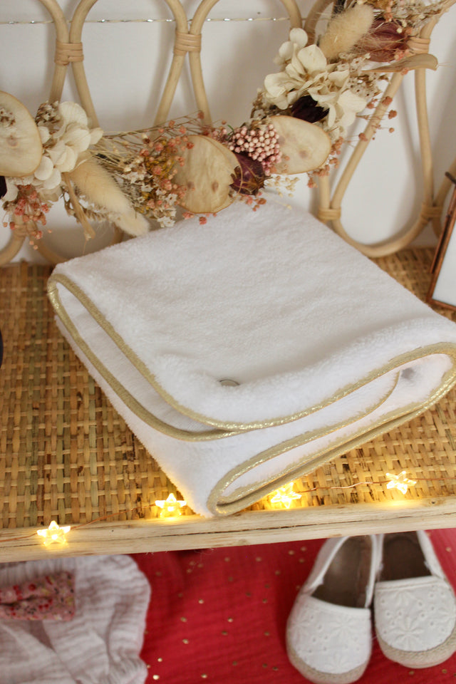 Serviette de protection matelas à langer supplémentaire