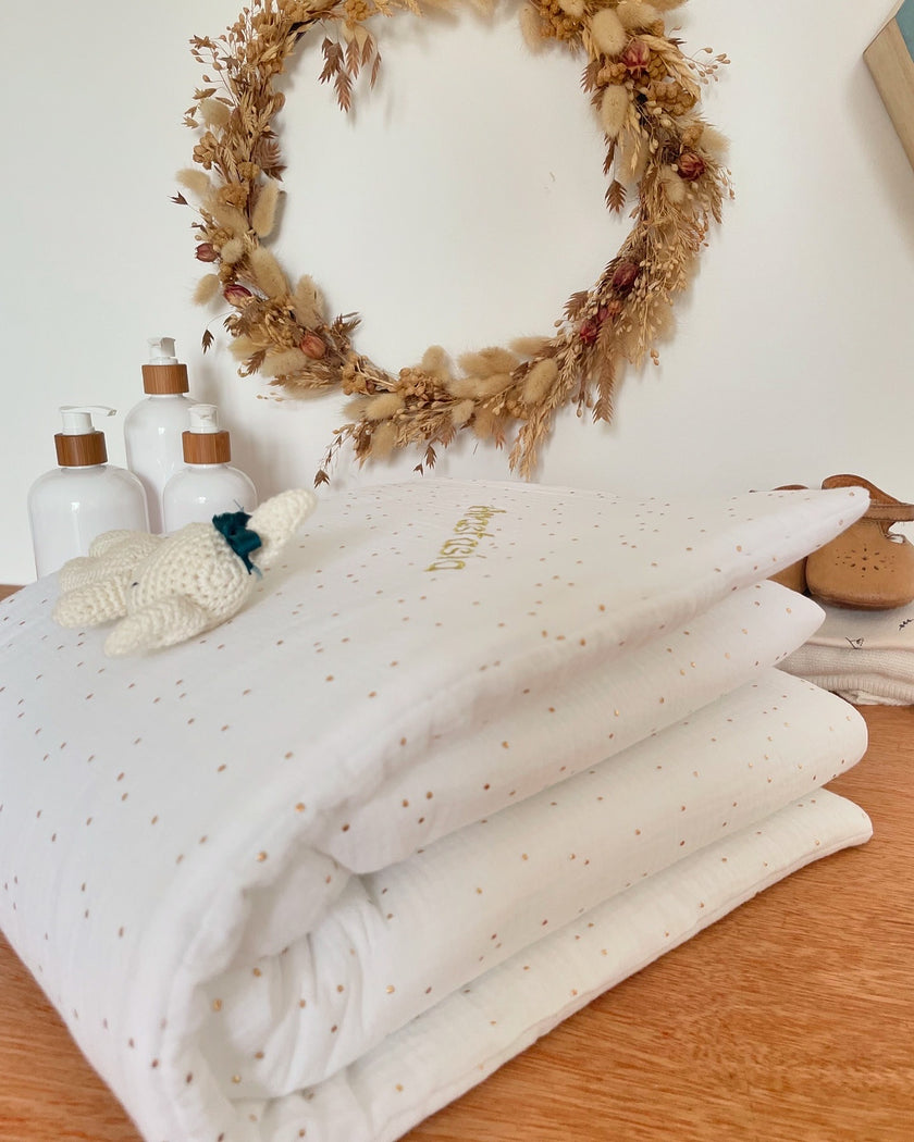 Couverture bébé blanche et doré