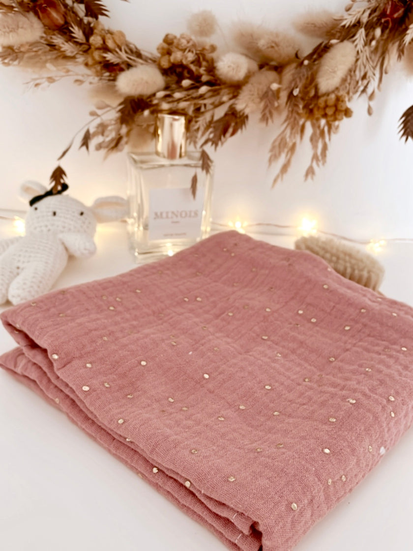 lange grand format pour bébé fille en gaze de coton rose