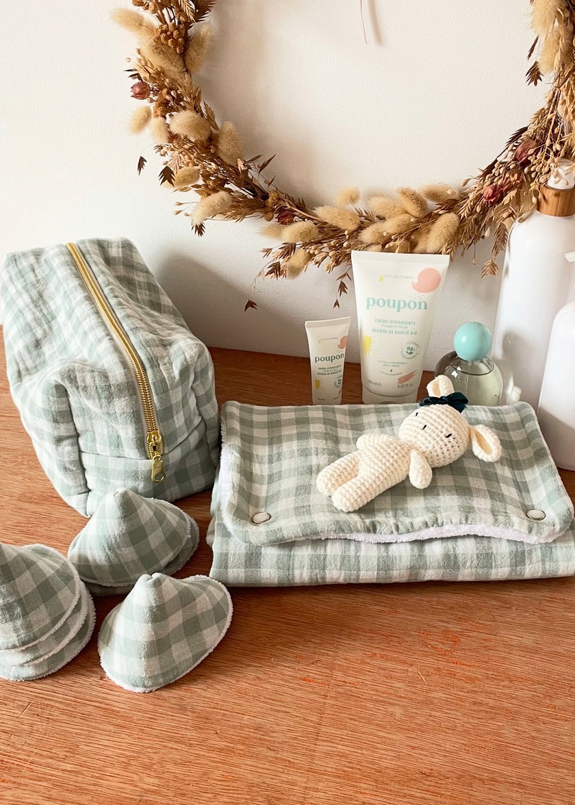 Trousse de toilette Vichy vert