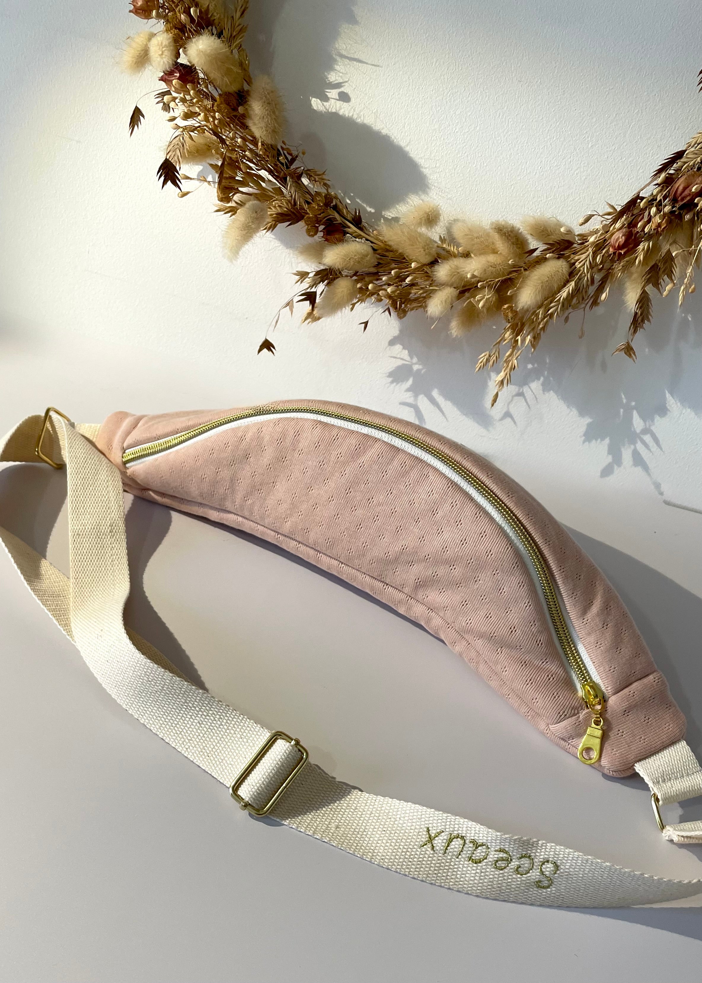 Sac banane en jersey pointelle rose
