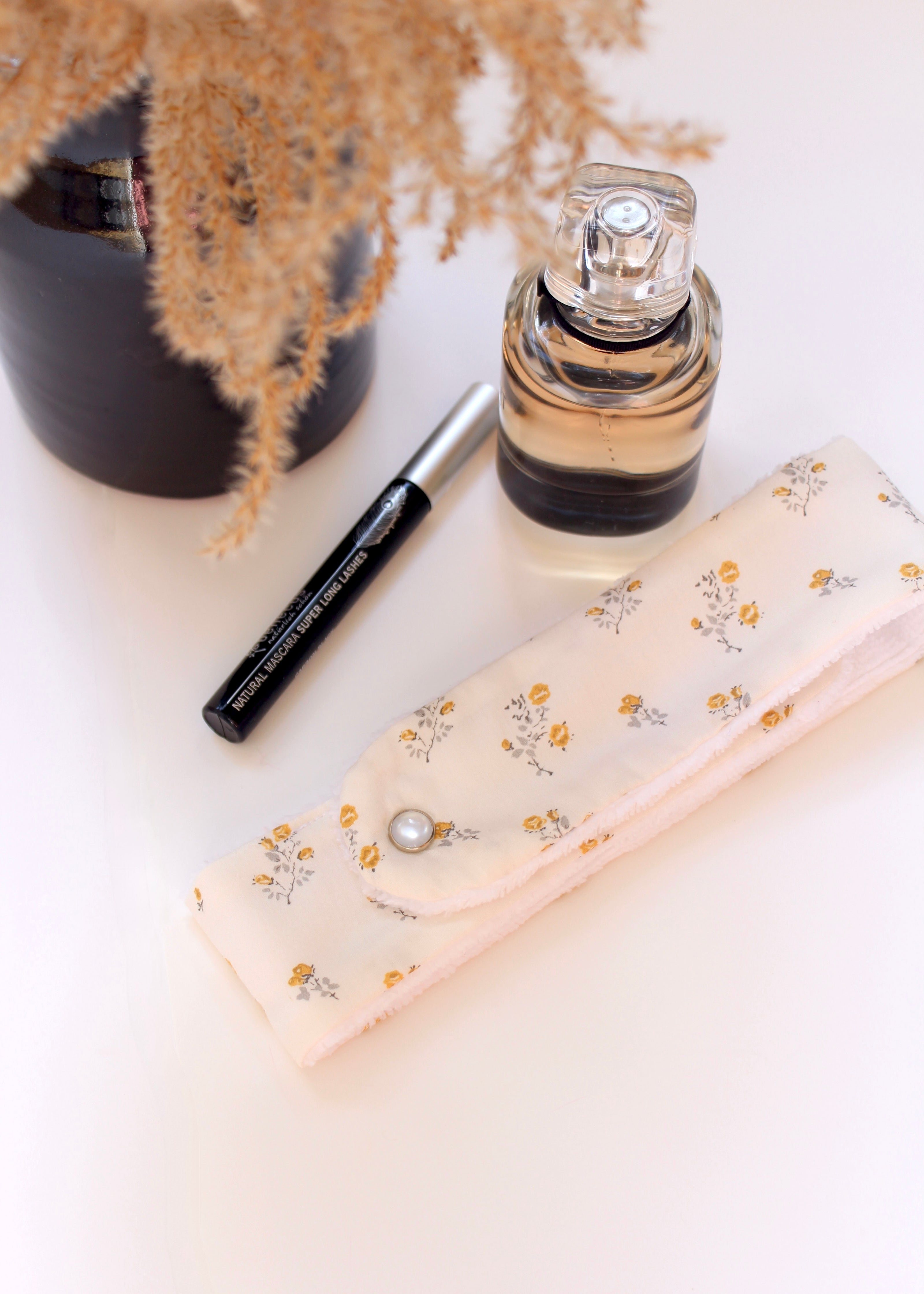 Bandeau de maquillage fleuri