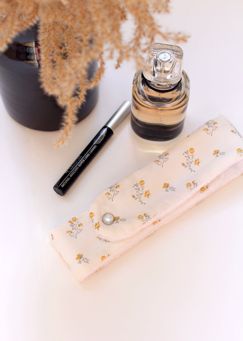 Bandeau de maquillage fleuri
