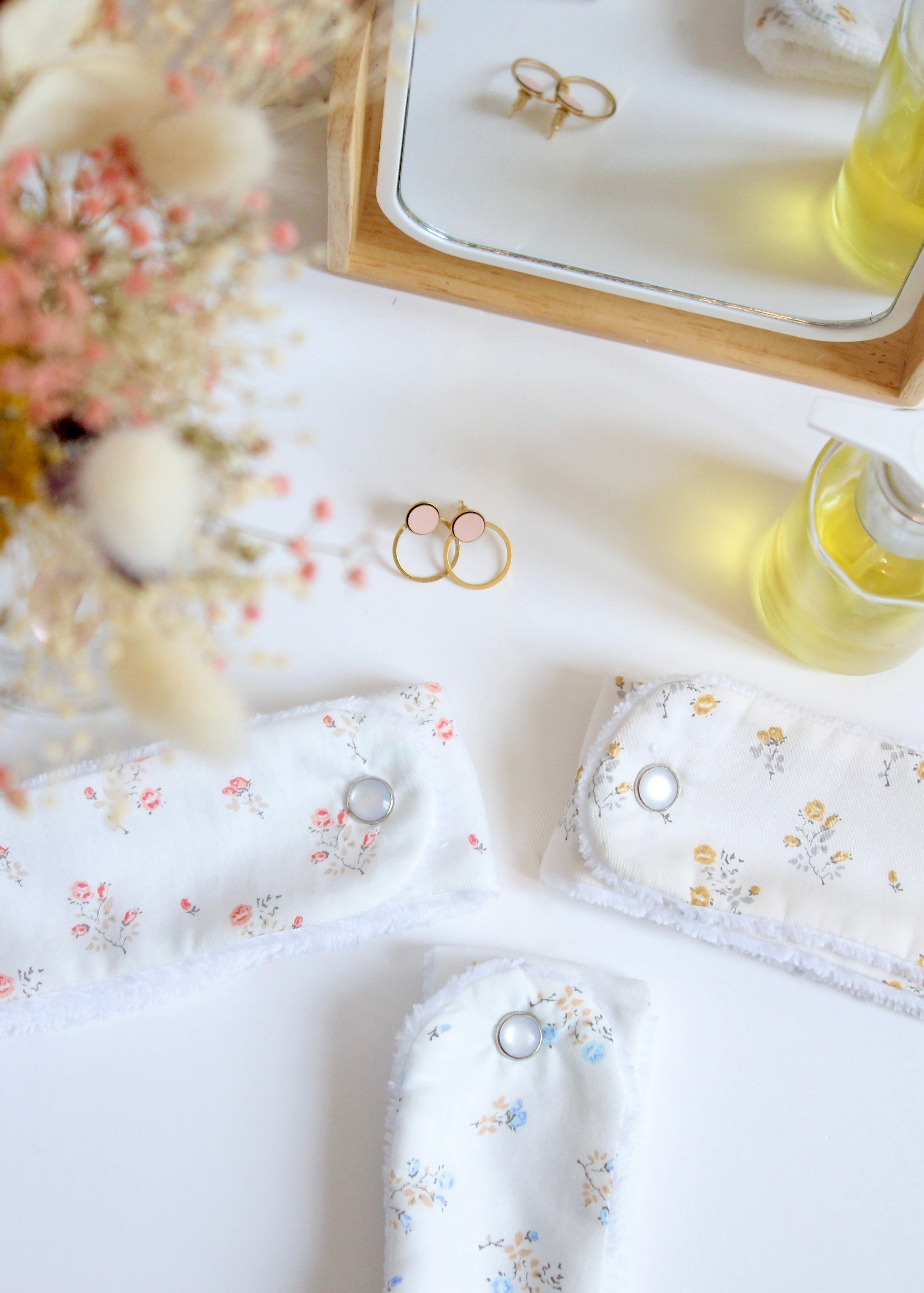 Bandeau de maquillage fleuri