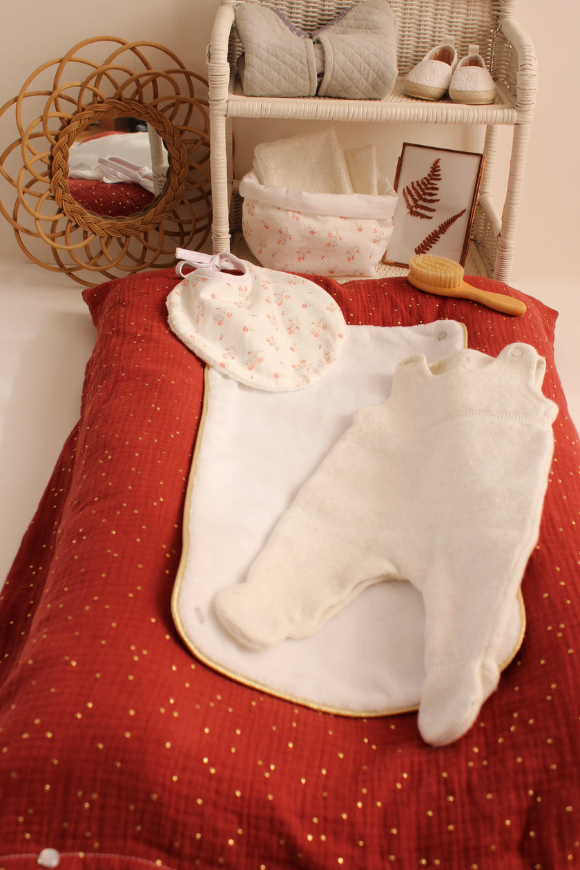 Housse de matelas sur mesure rouge tomette