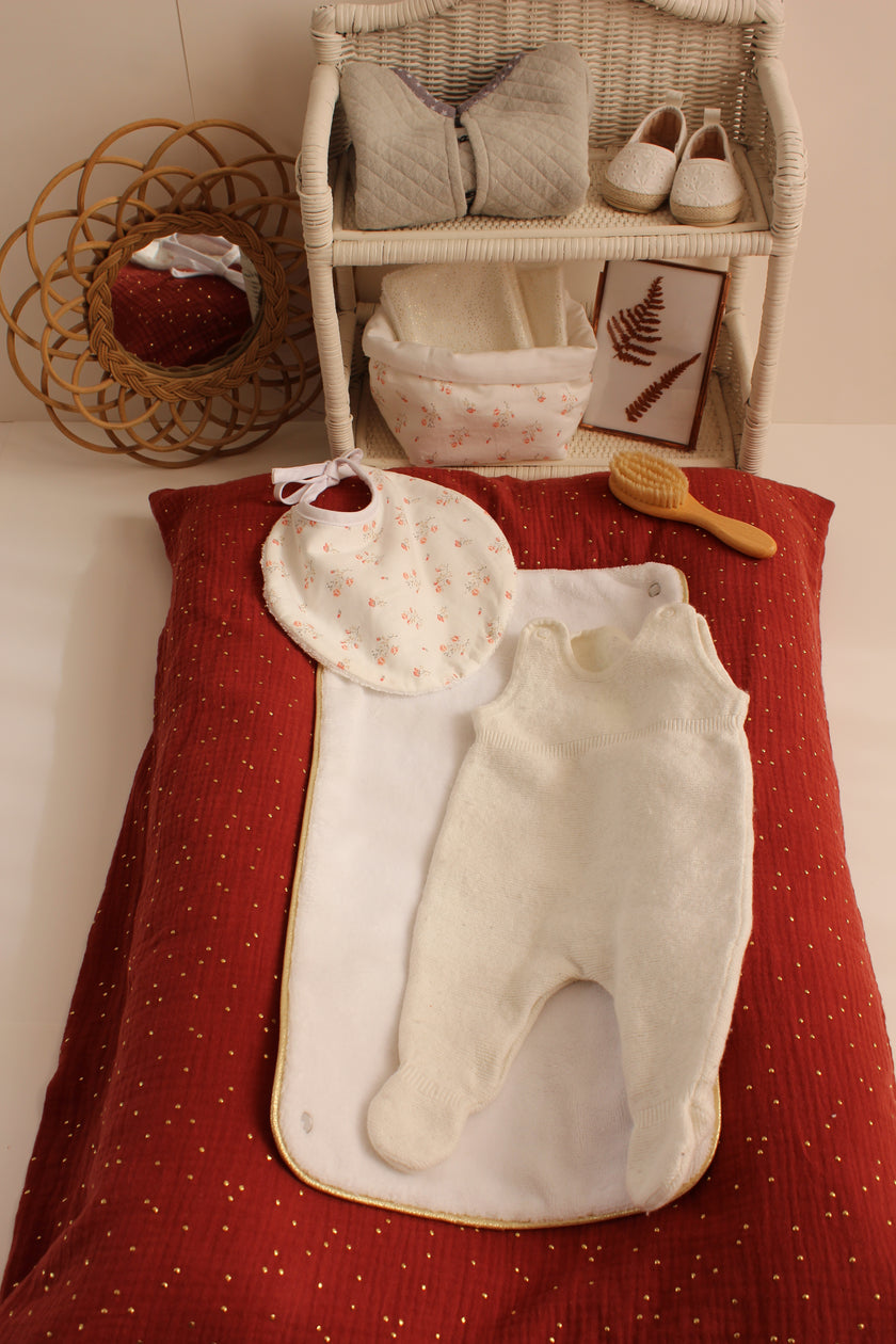 Housse de matelas sur mesure rouge tomette