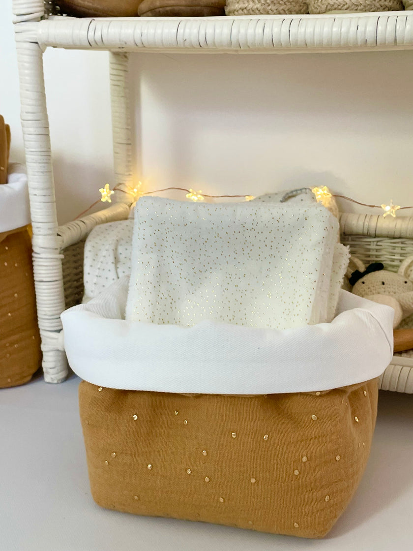 Panier en tissu camel