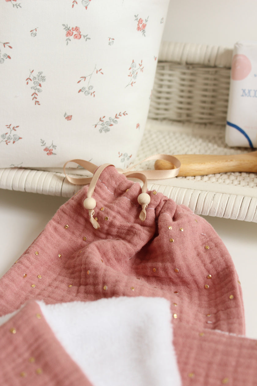 7 Lingettes bébé rose thé