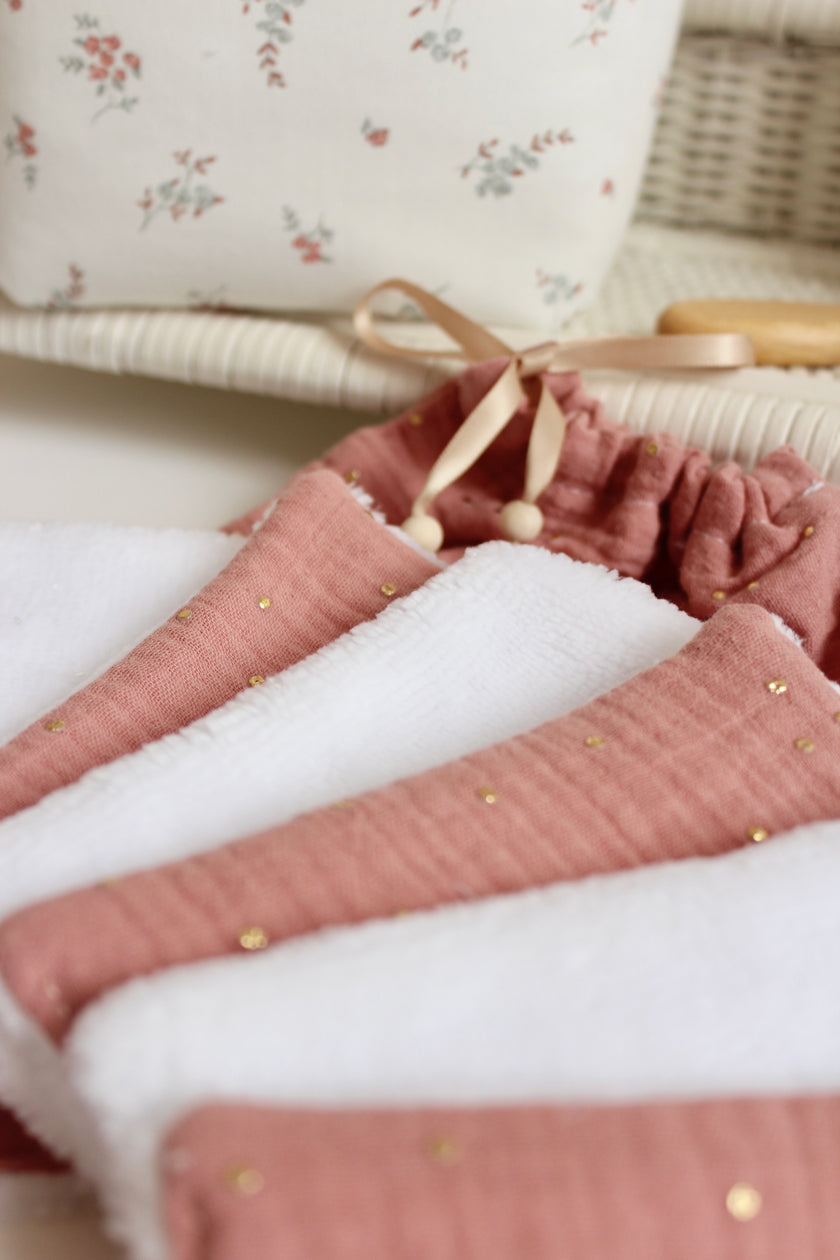 7 cotons démaquillantes lavables rose thé