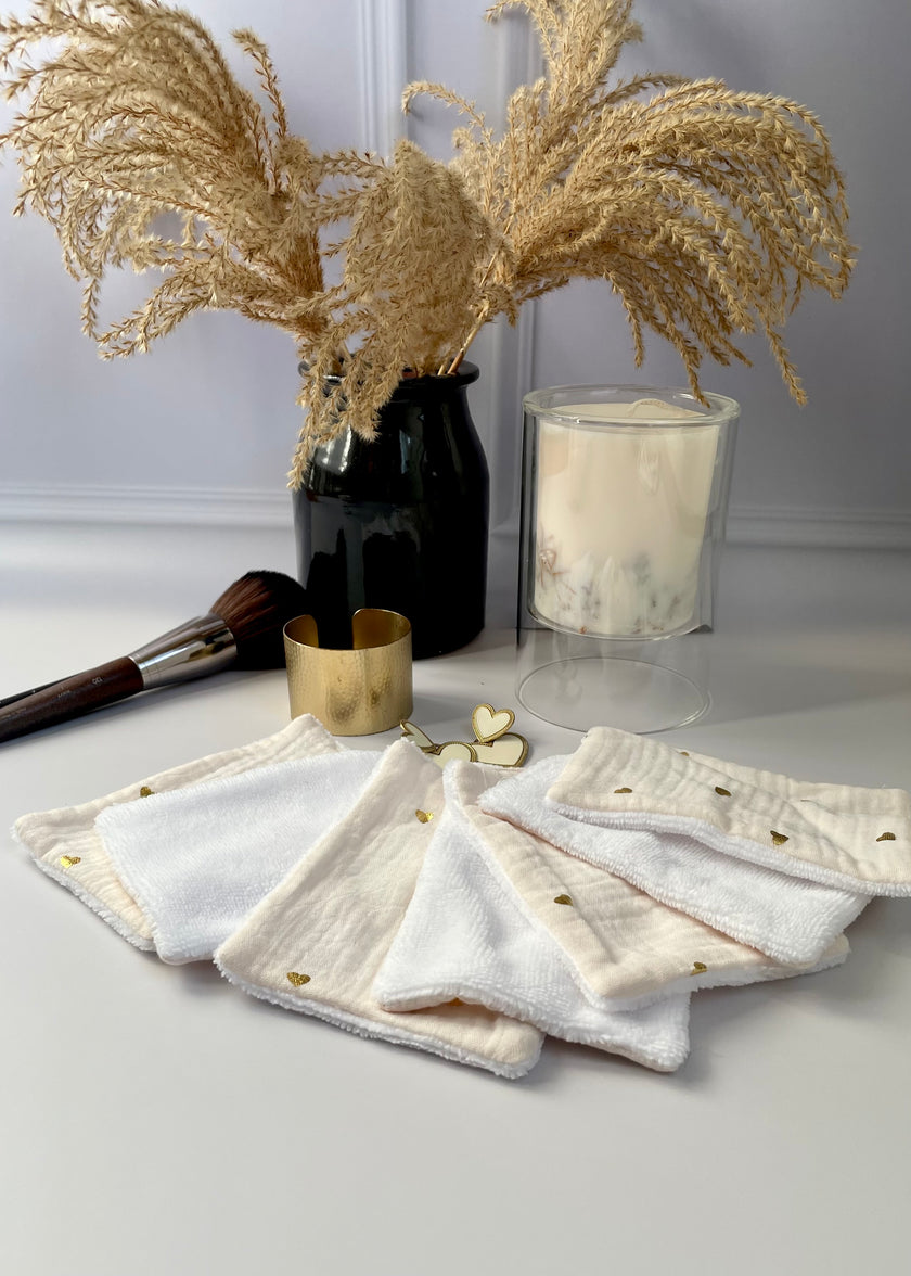7 Lingettes démaquillantes coeurs or