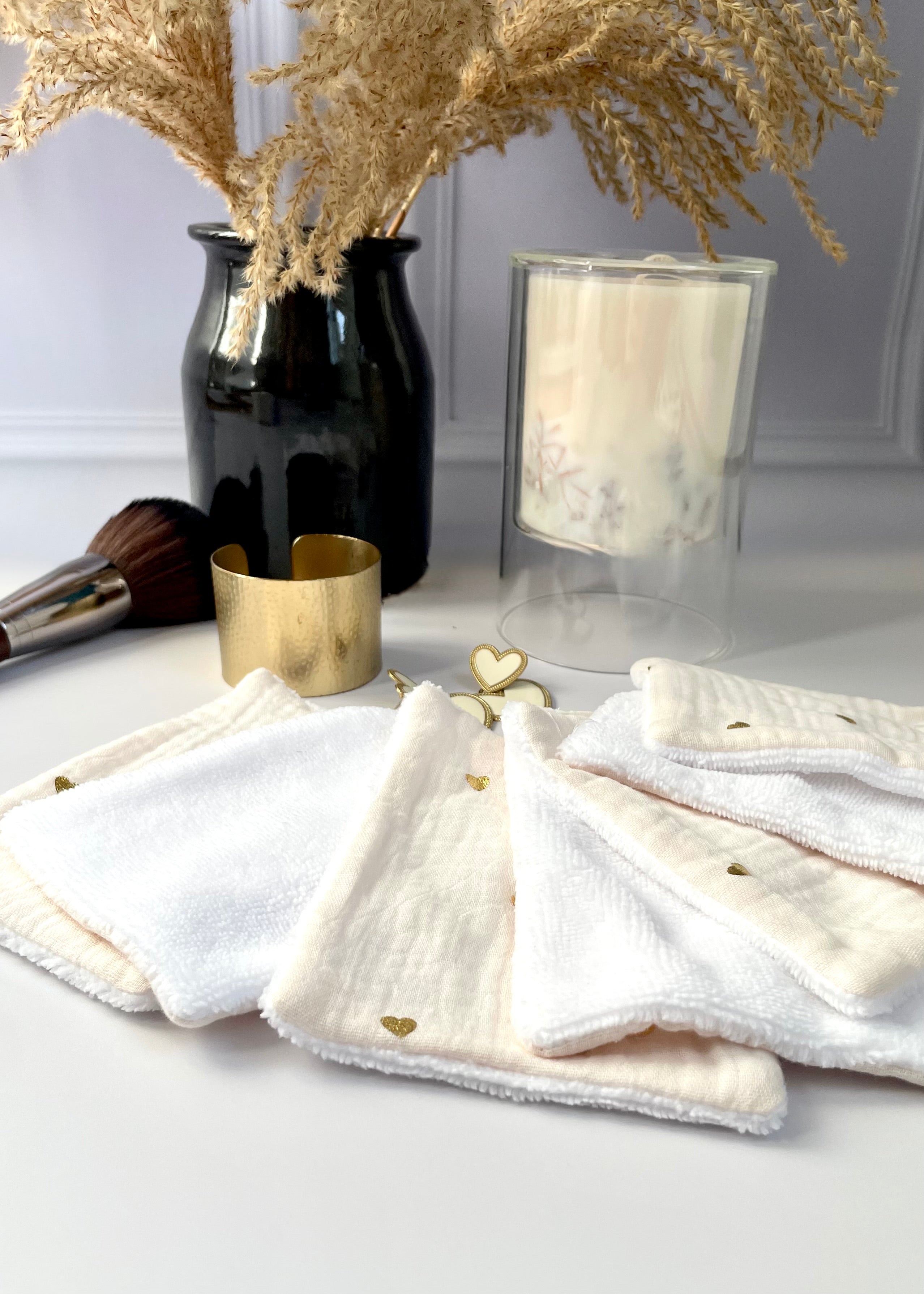 7 Lingettes démaquillantes coeurs or
