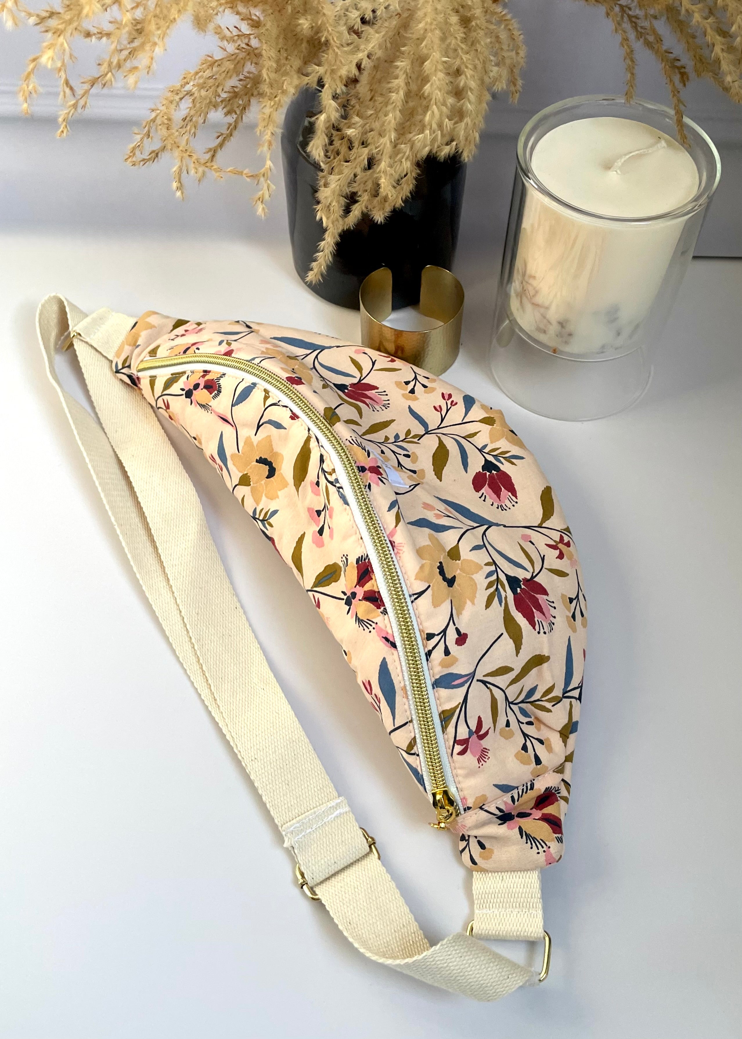 Sac banane grosses fleurs printanières