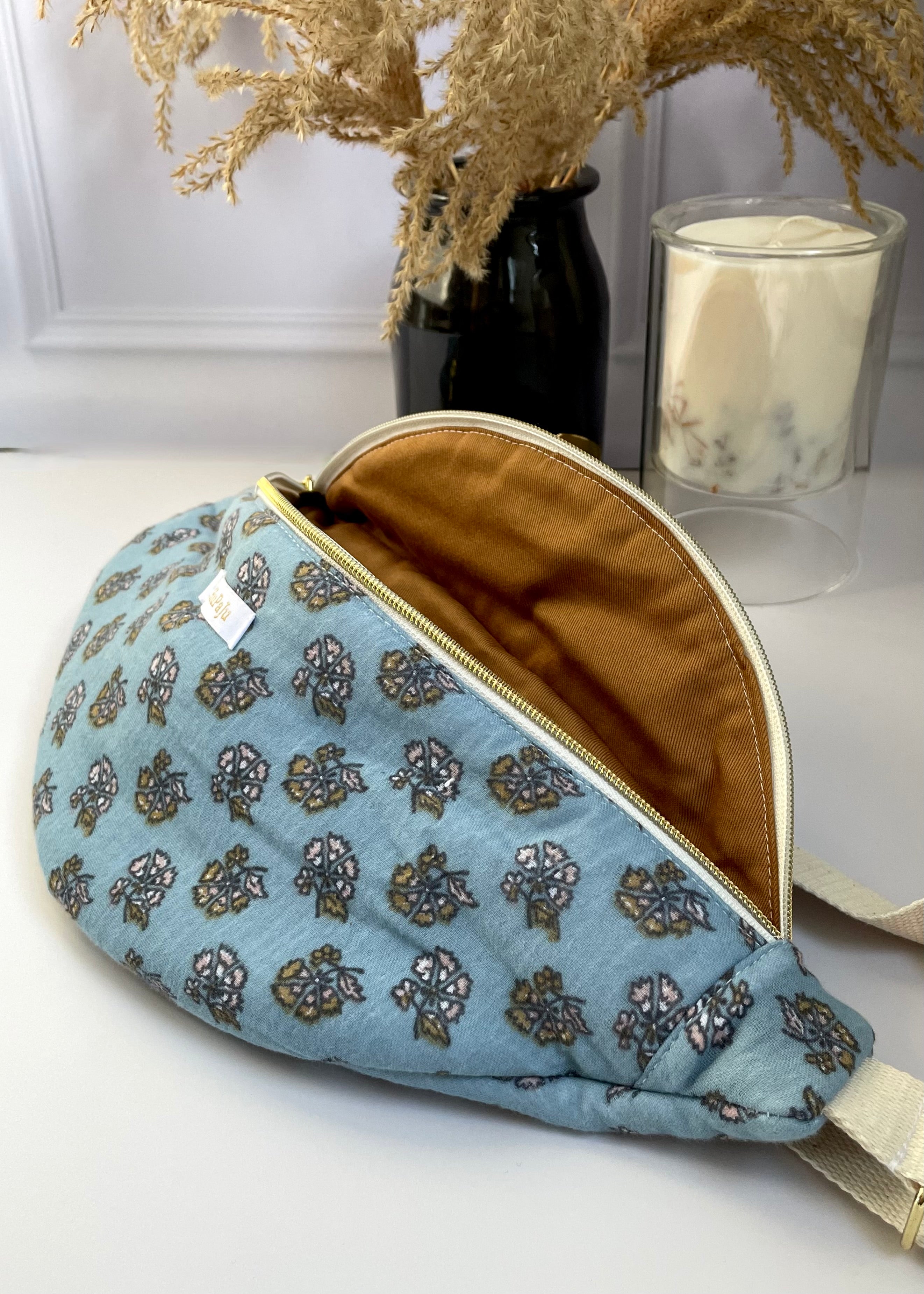 Sac banane fleurs indiennes bleues