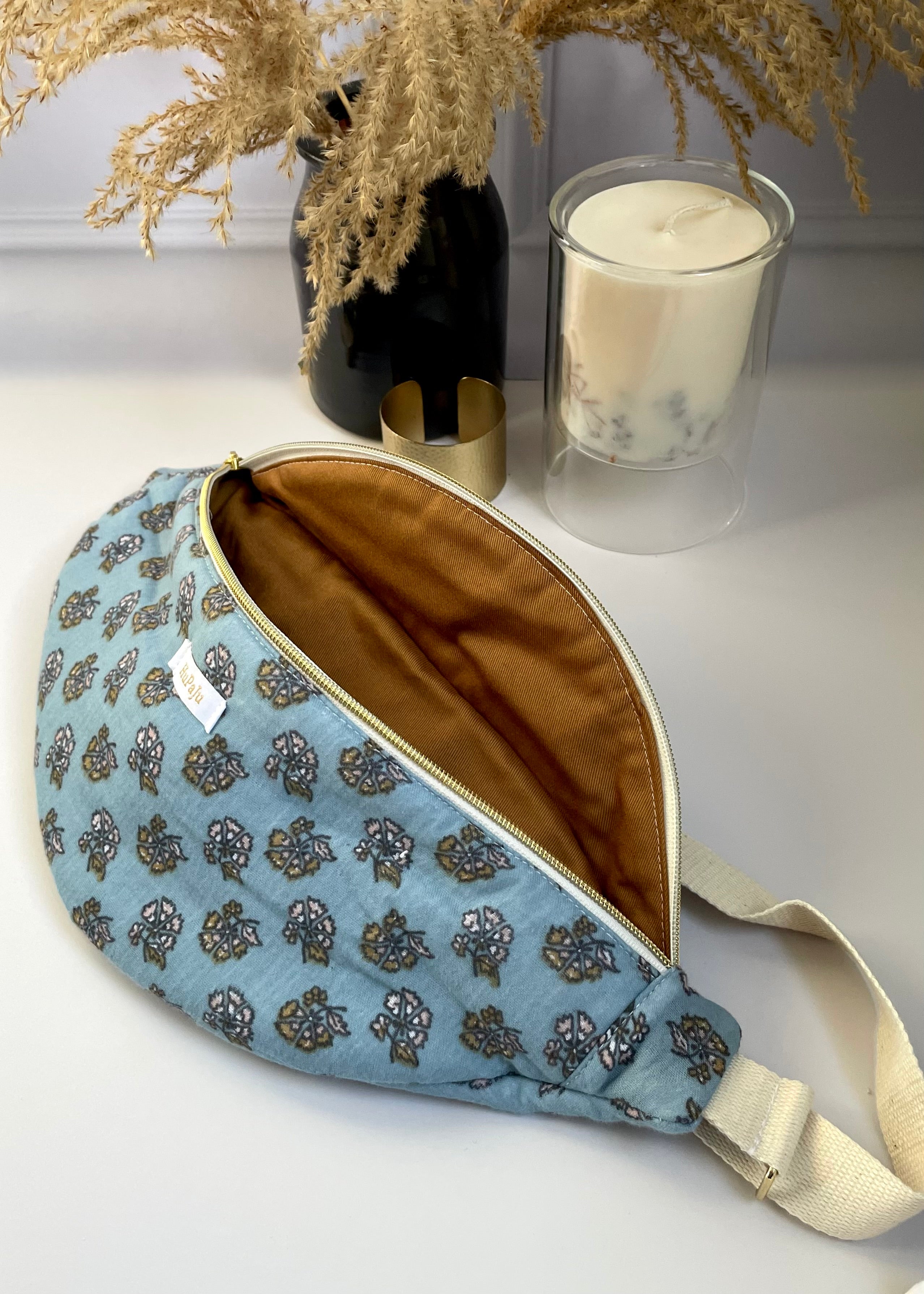 Sac banane fleurs indiennes bleues