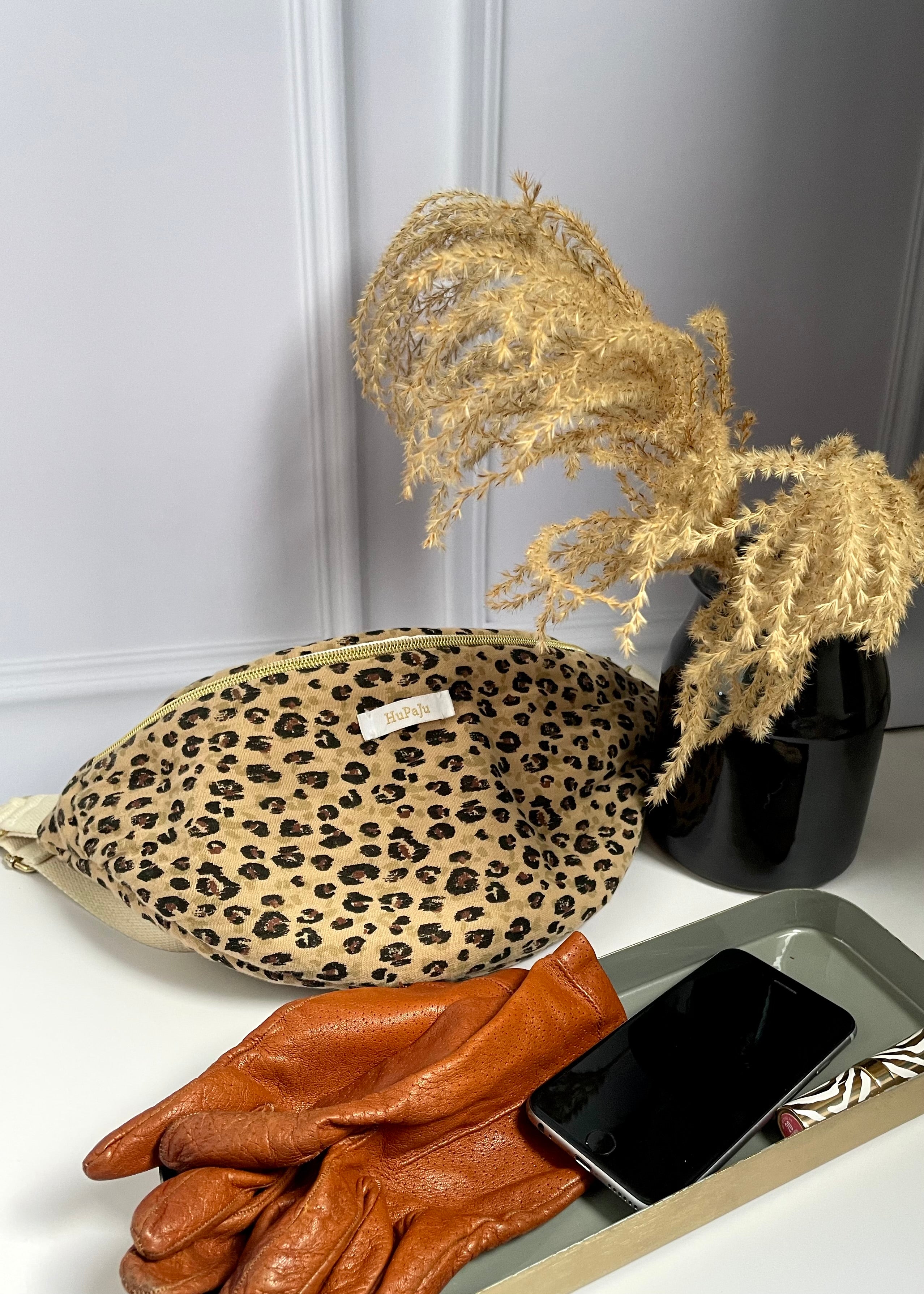 Sac banane léopard noir