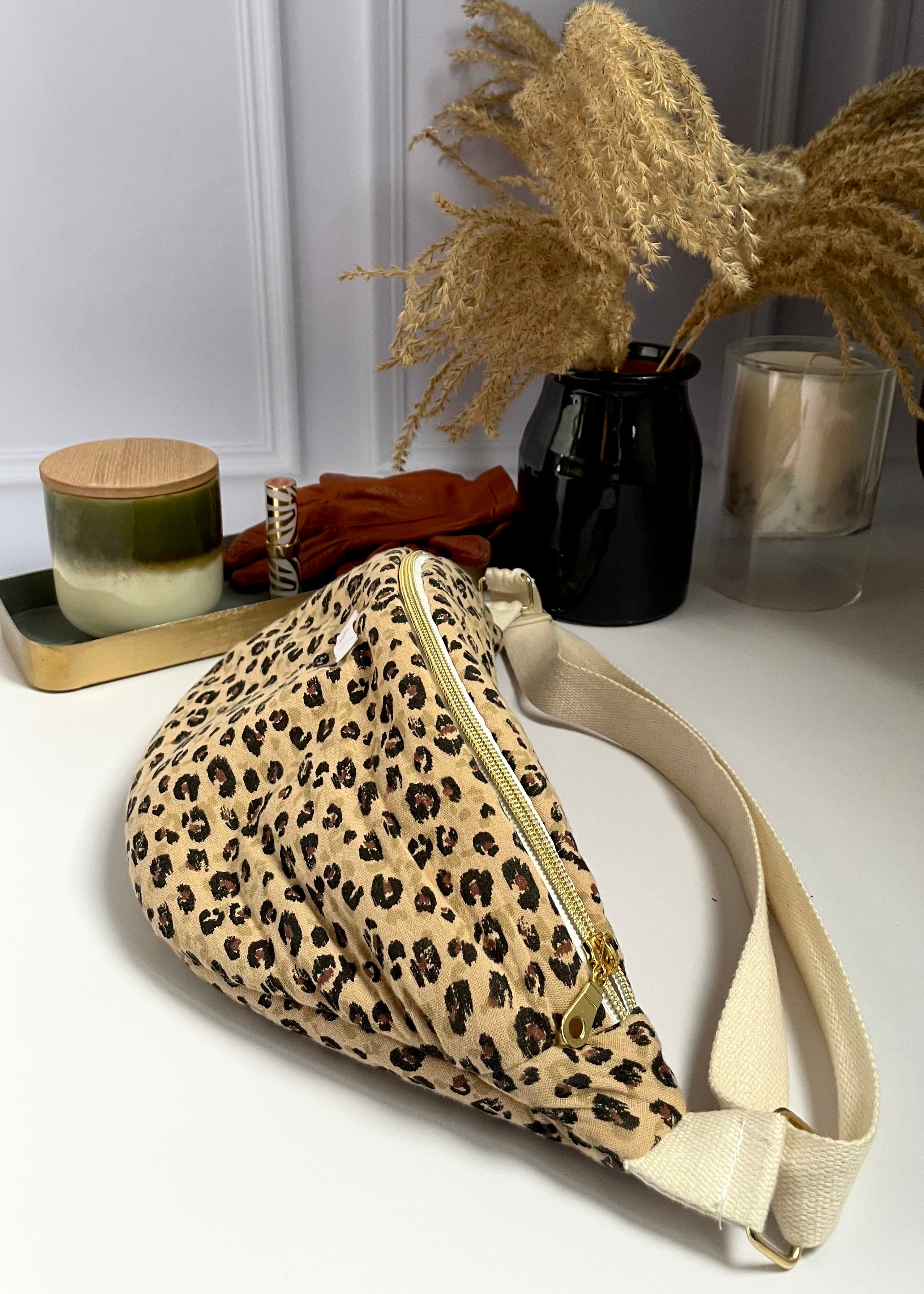 Sac banane léopard noir