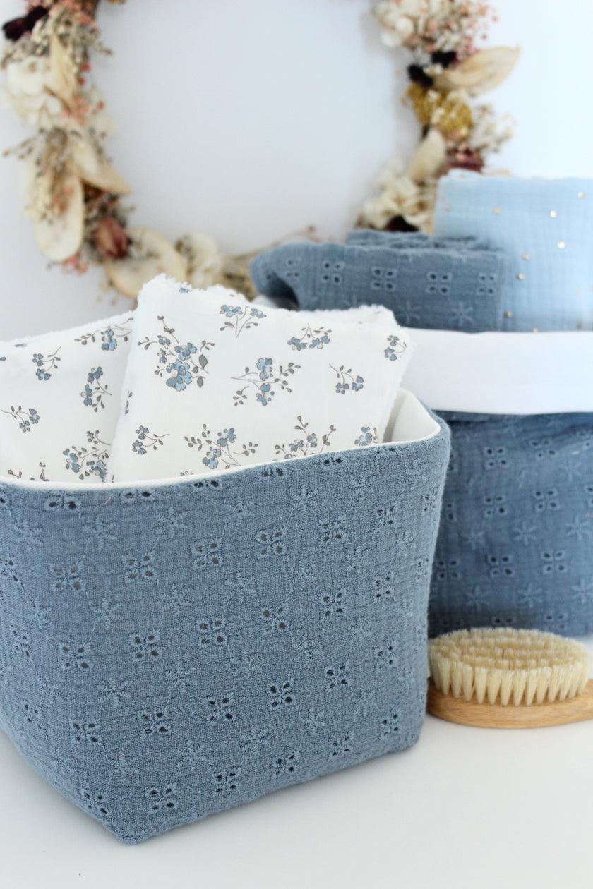 Paniers de rangement gaze de coton brodée