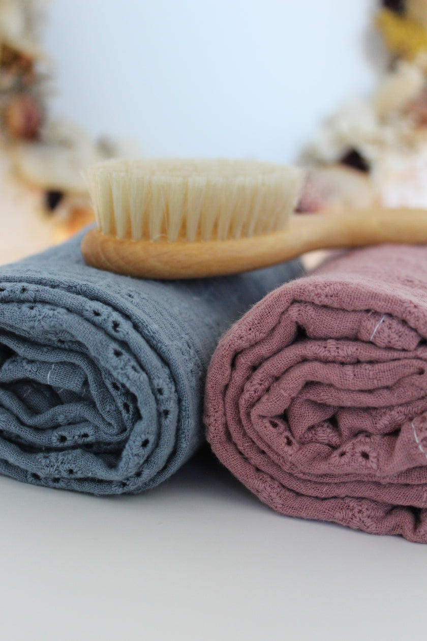 langes en gaze de coton pour bébé fille ou bébé garçon