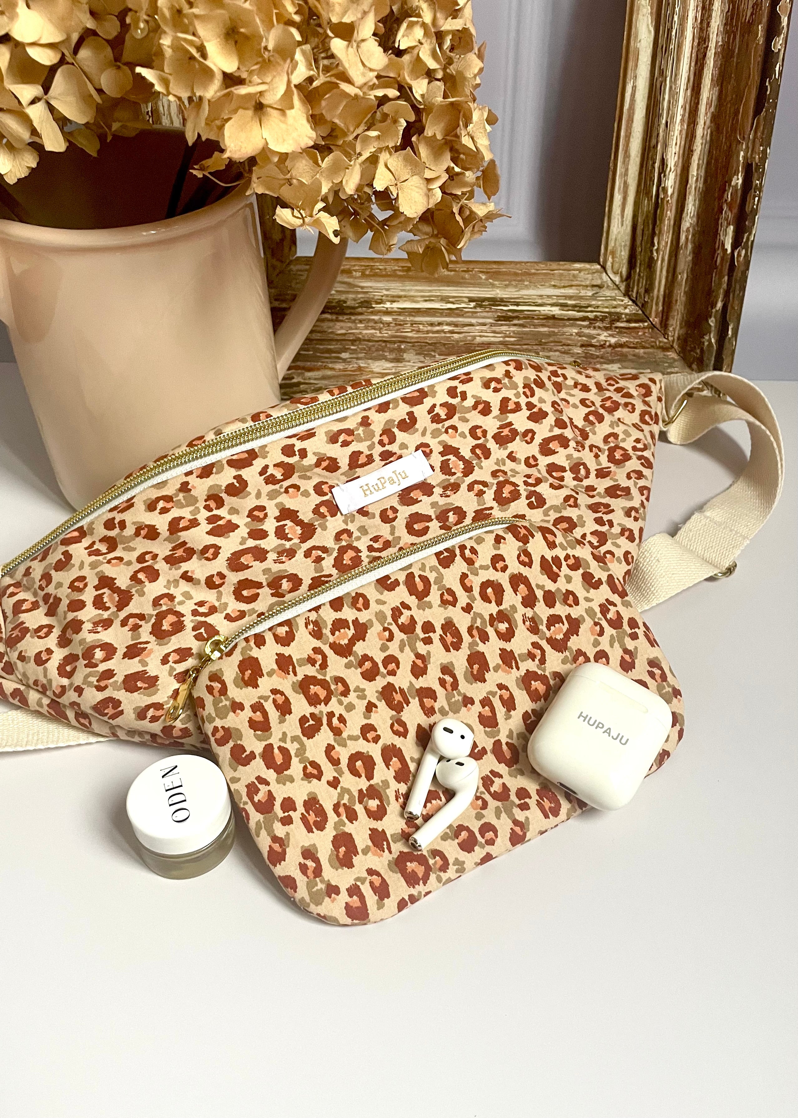Pochette zippée léopard