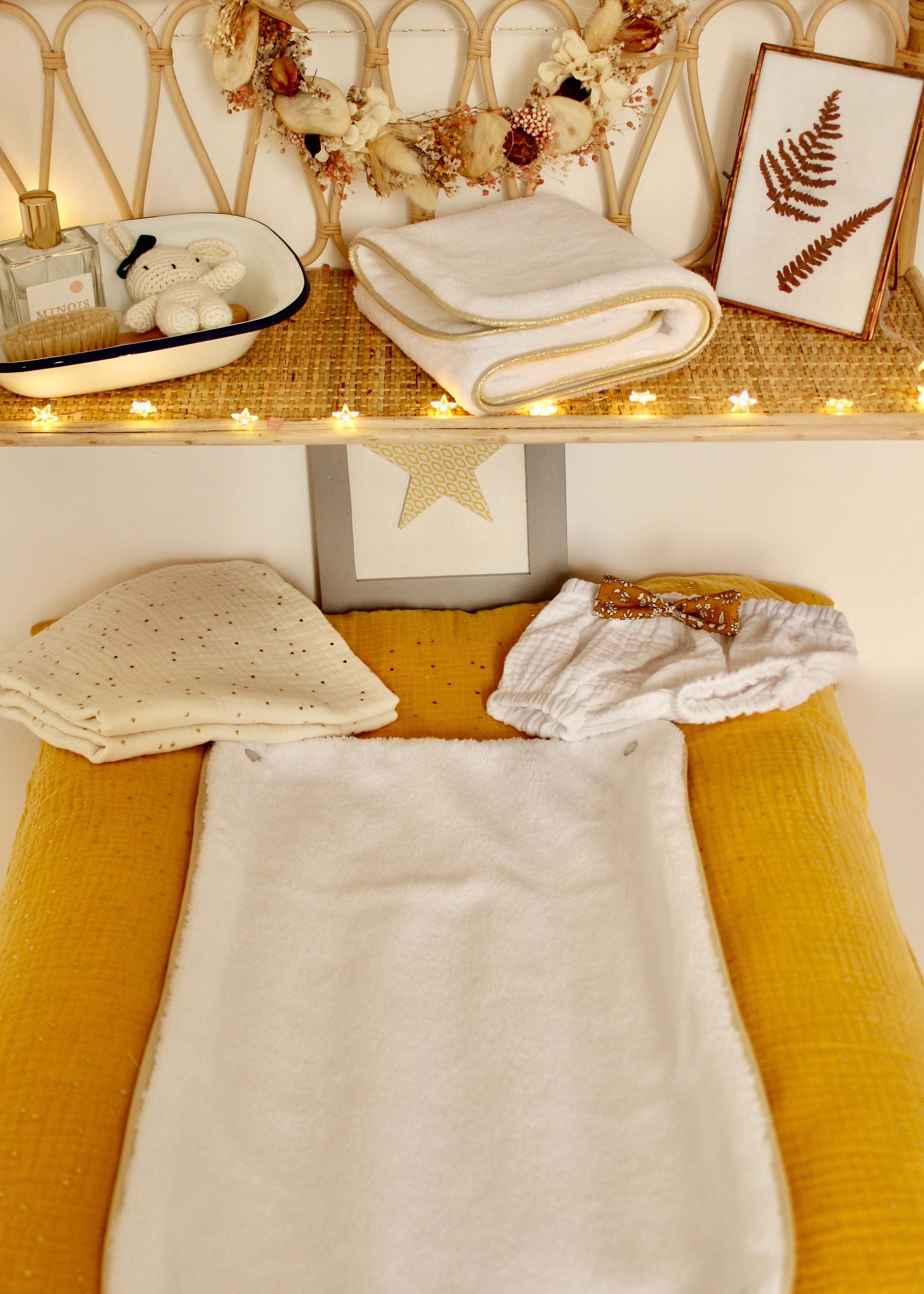 Housse de matelas à langer moutarde doré