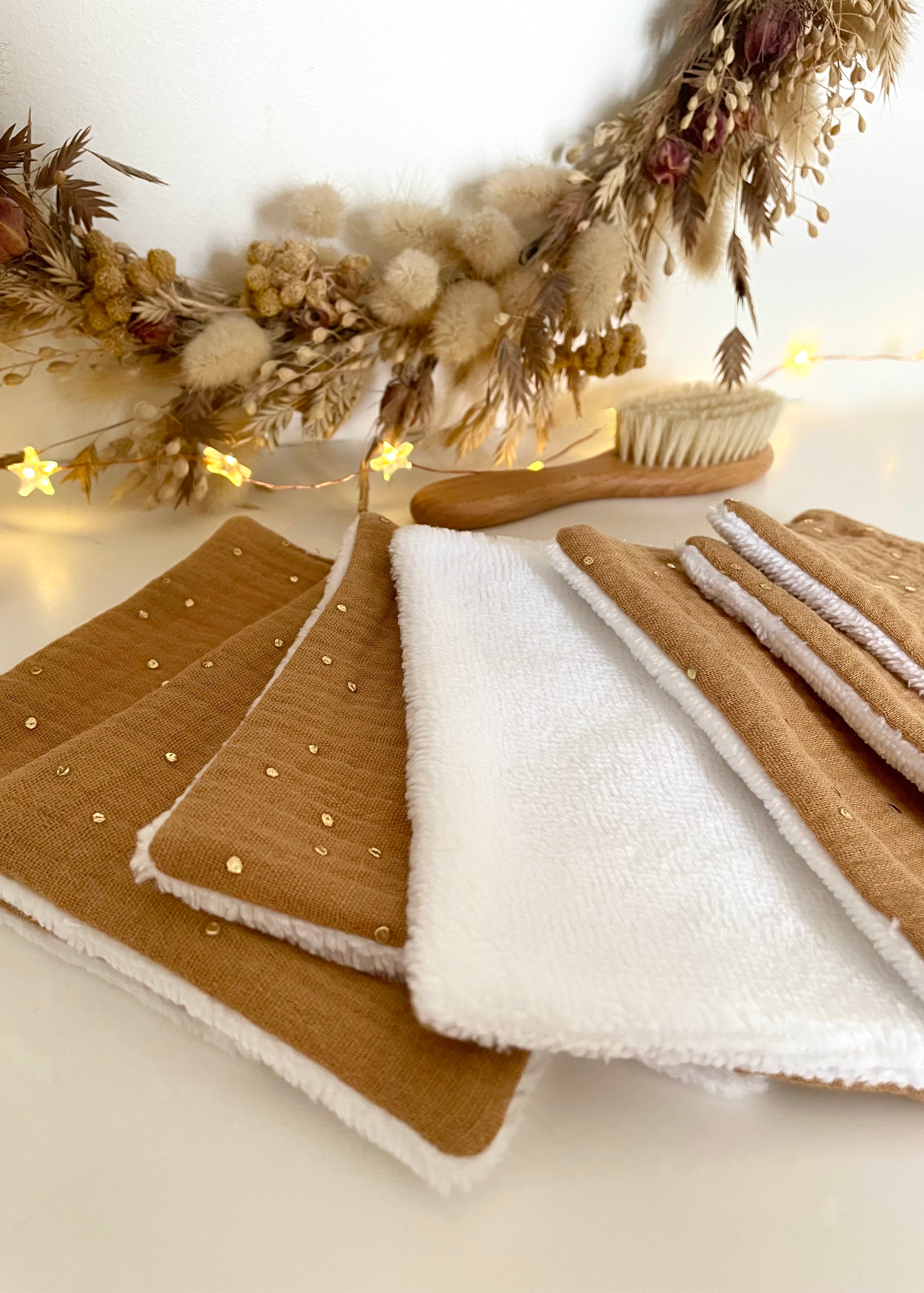 7 Lingettes femme camel pois dorés