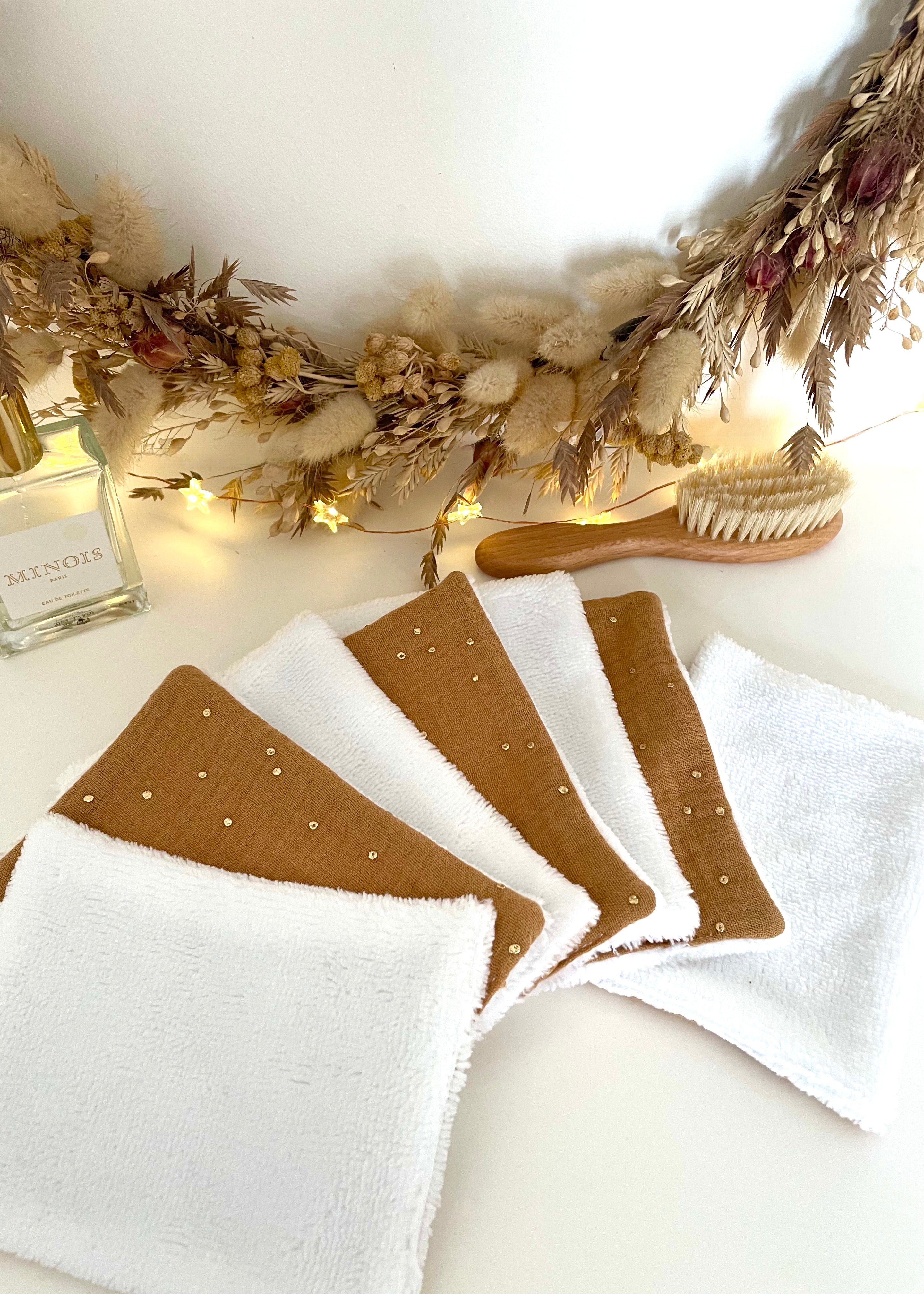 7 Lingettes femme camel pois dorés