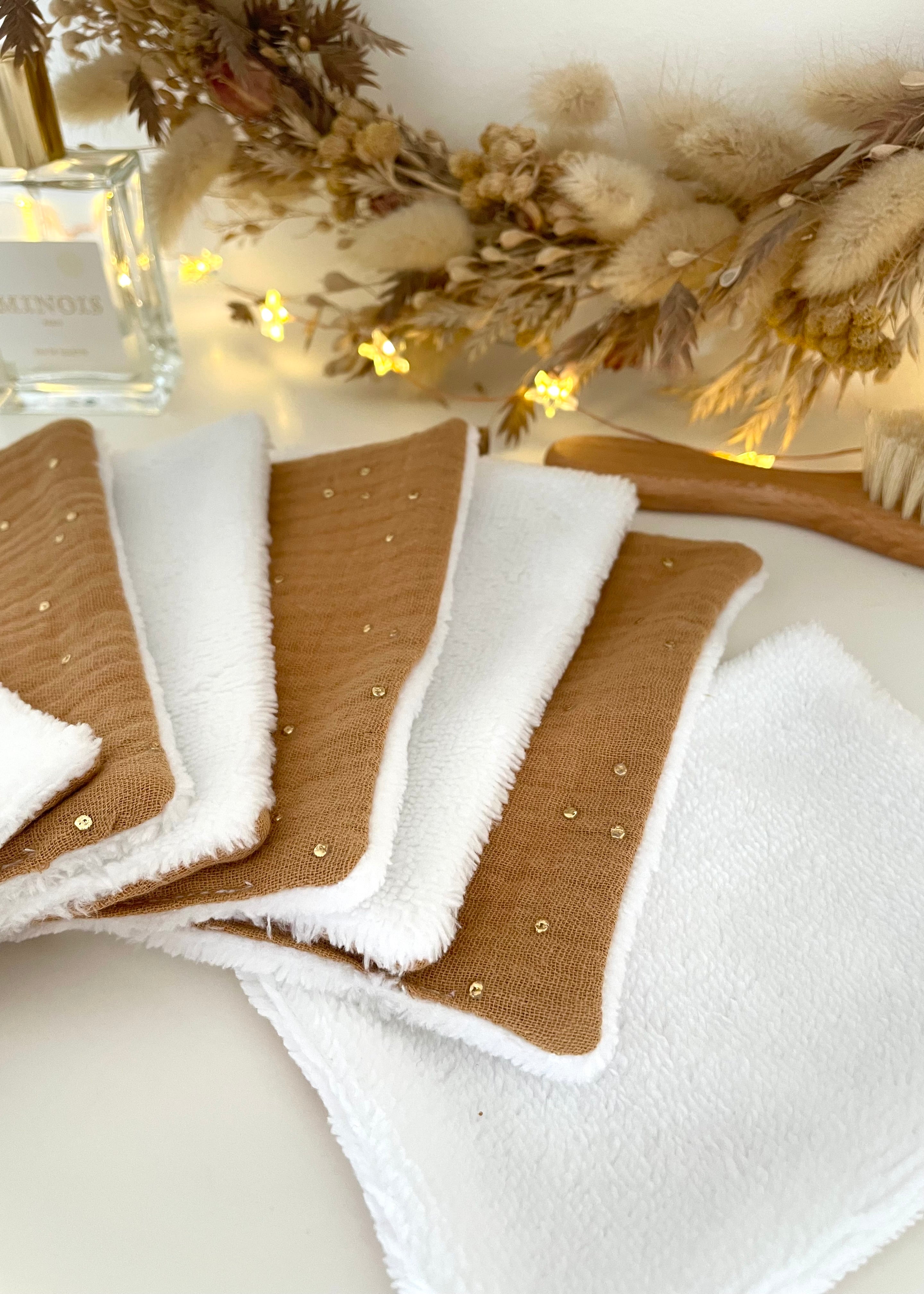 7 Lingettes femme camel pois dorés