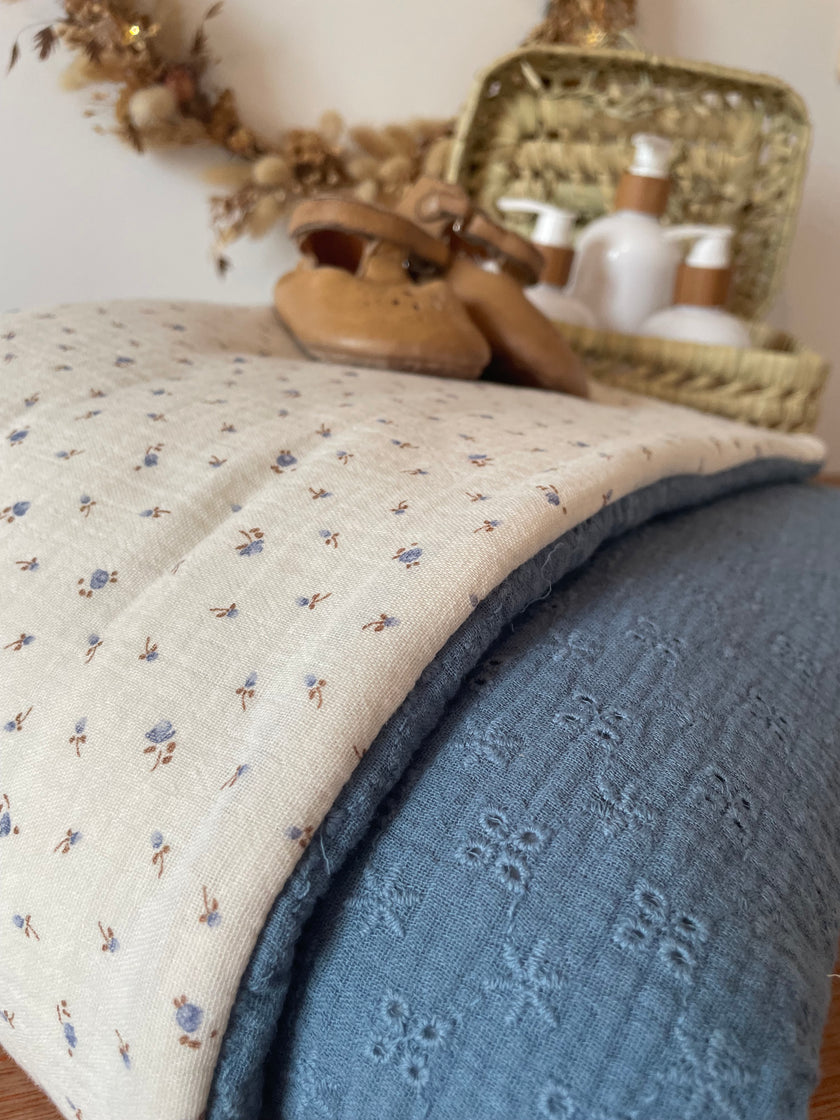 Couverture Louis & Adèle bleu