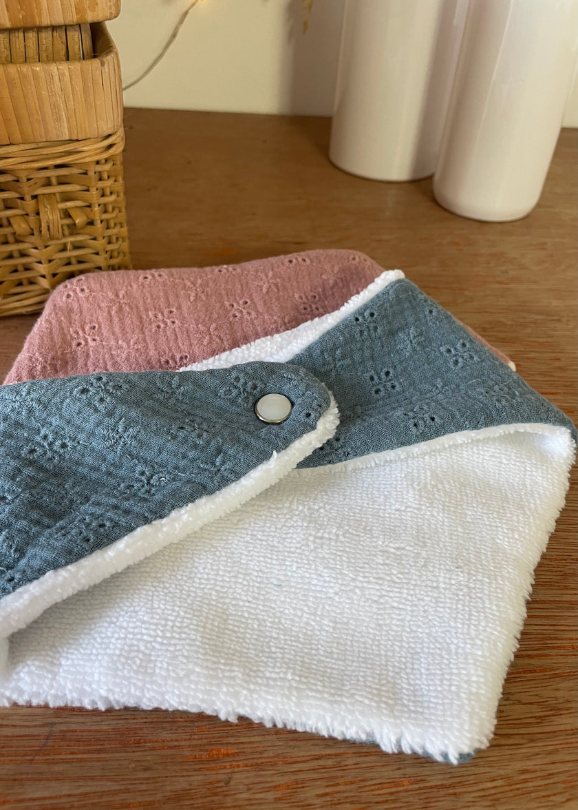 Bavoir bandana Adèle bleu