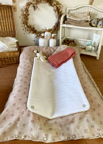 housse matelas à langer beige fleur terracotta