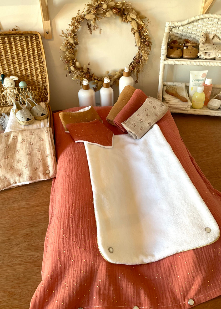 Housse de matelas à langer terracotta doré