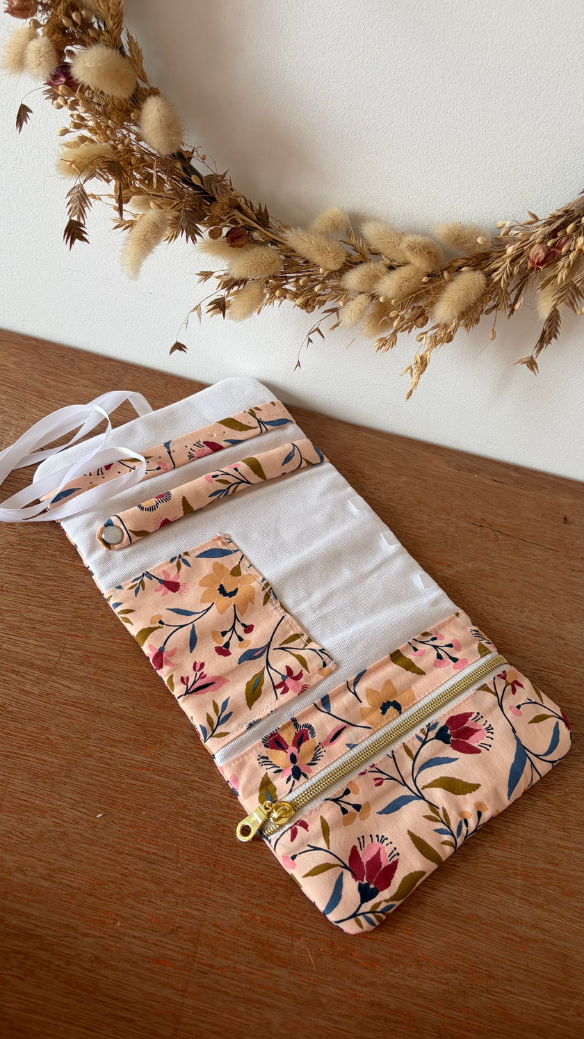 Commande Karine - Pochette à bijoux grosses fleurs