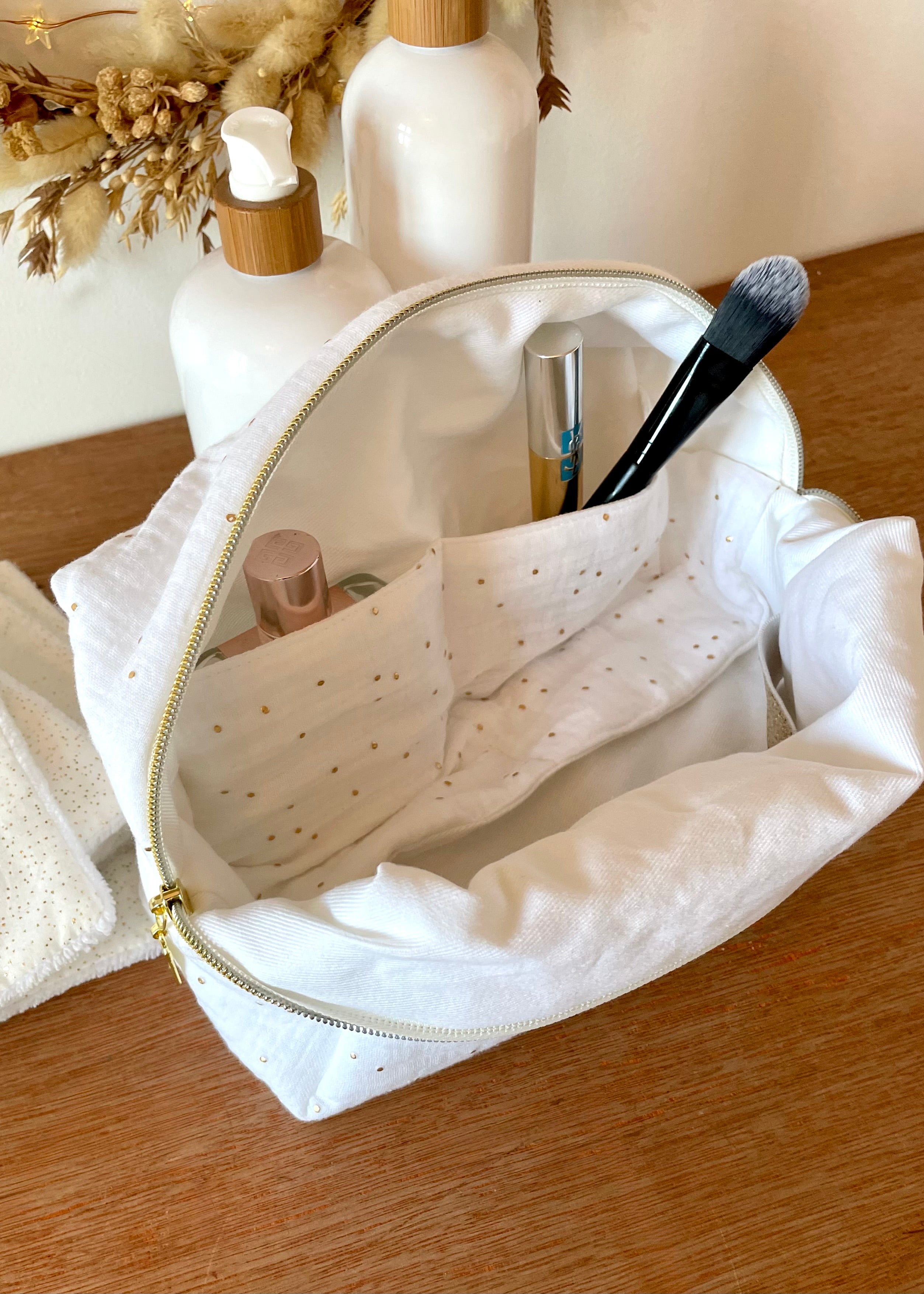 Trousse de toilette femme blanche pois dorés