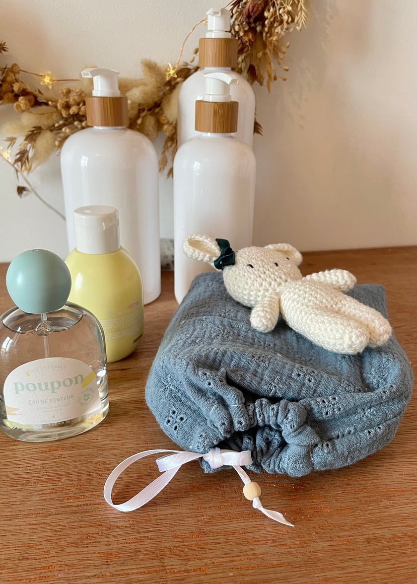 Lingettes lavables brodées bleu bébé