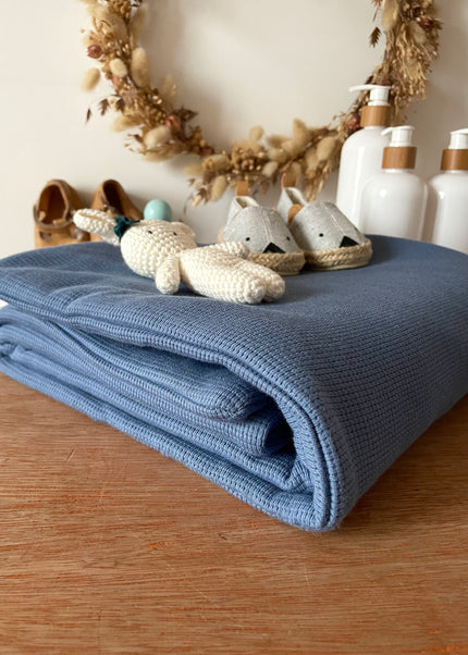 Couverture bébé bleu pétrole