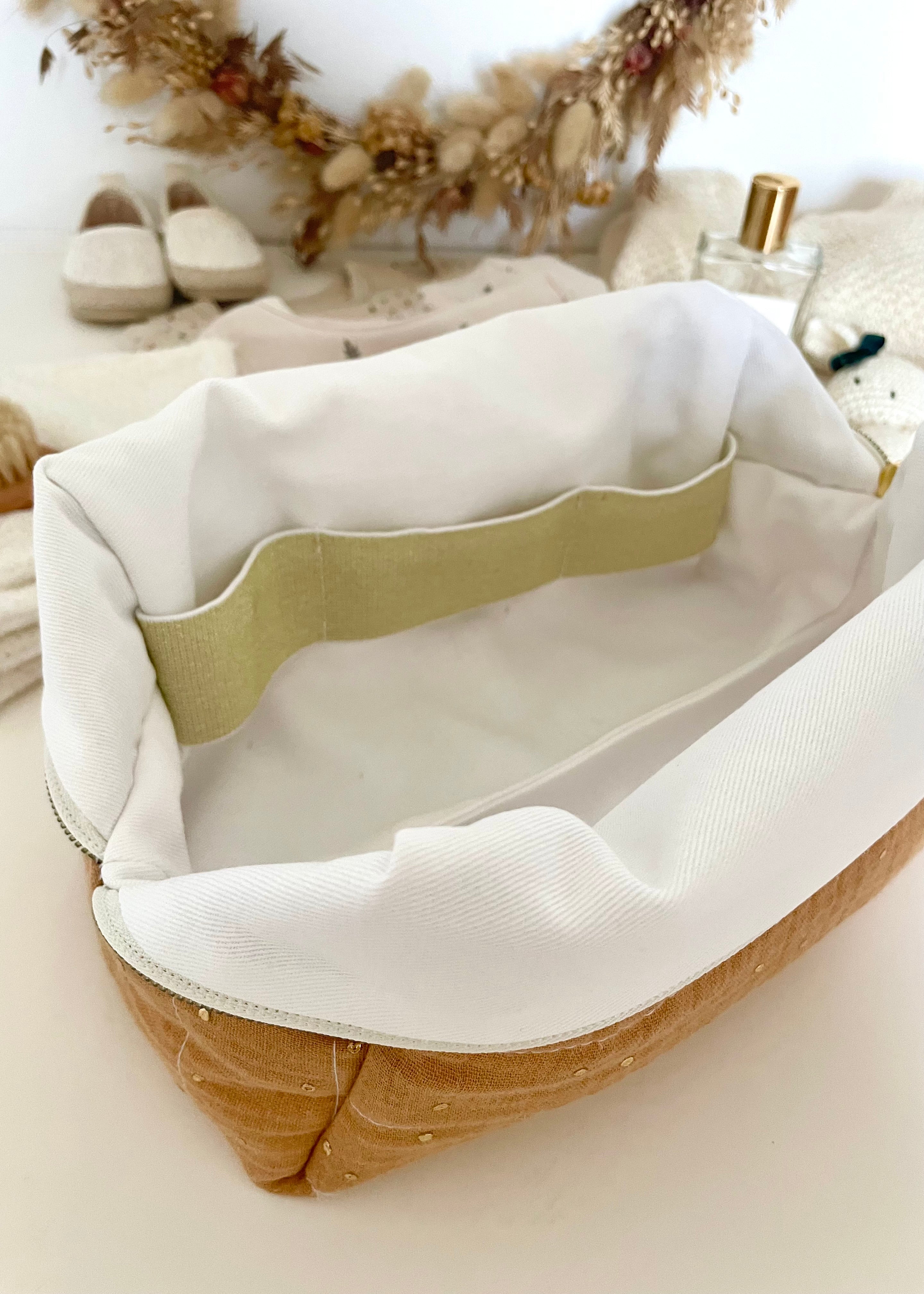 Trousse de toilette camel doré