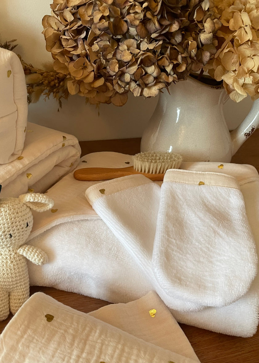 Sortie de bain et ses 2 gants de toilette