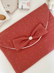 Pochette à couches terracotta doré