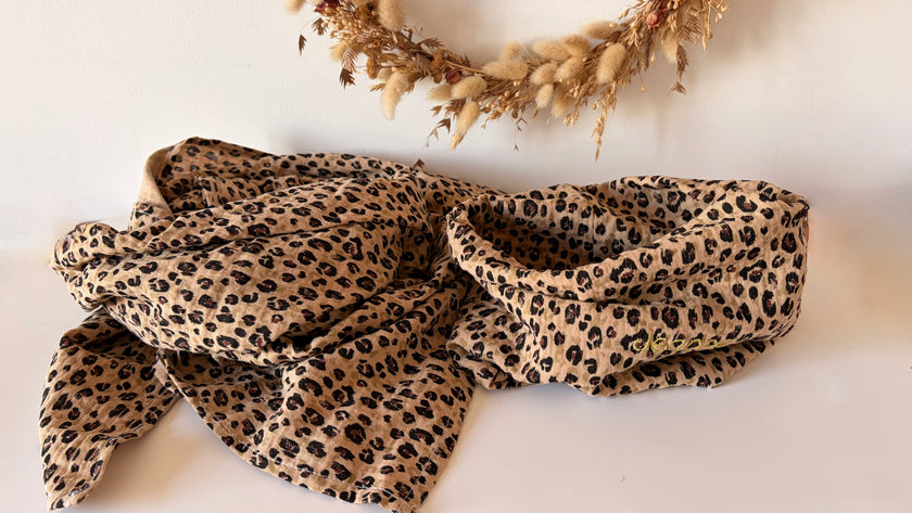 Snood enfant Léopard demi-saison