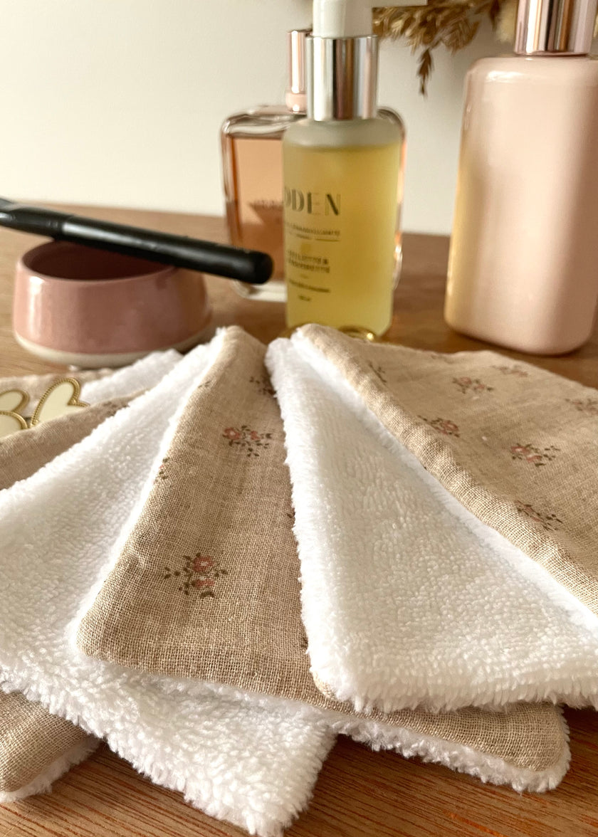 Lot de 7 lingettes démaquillantes rosie