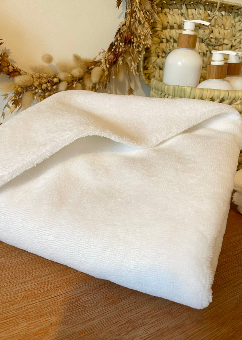 Cape de bain blanche ultra moelleuse et douce