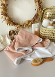Serviette bébé à capuche rose