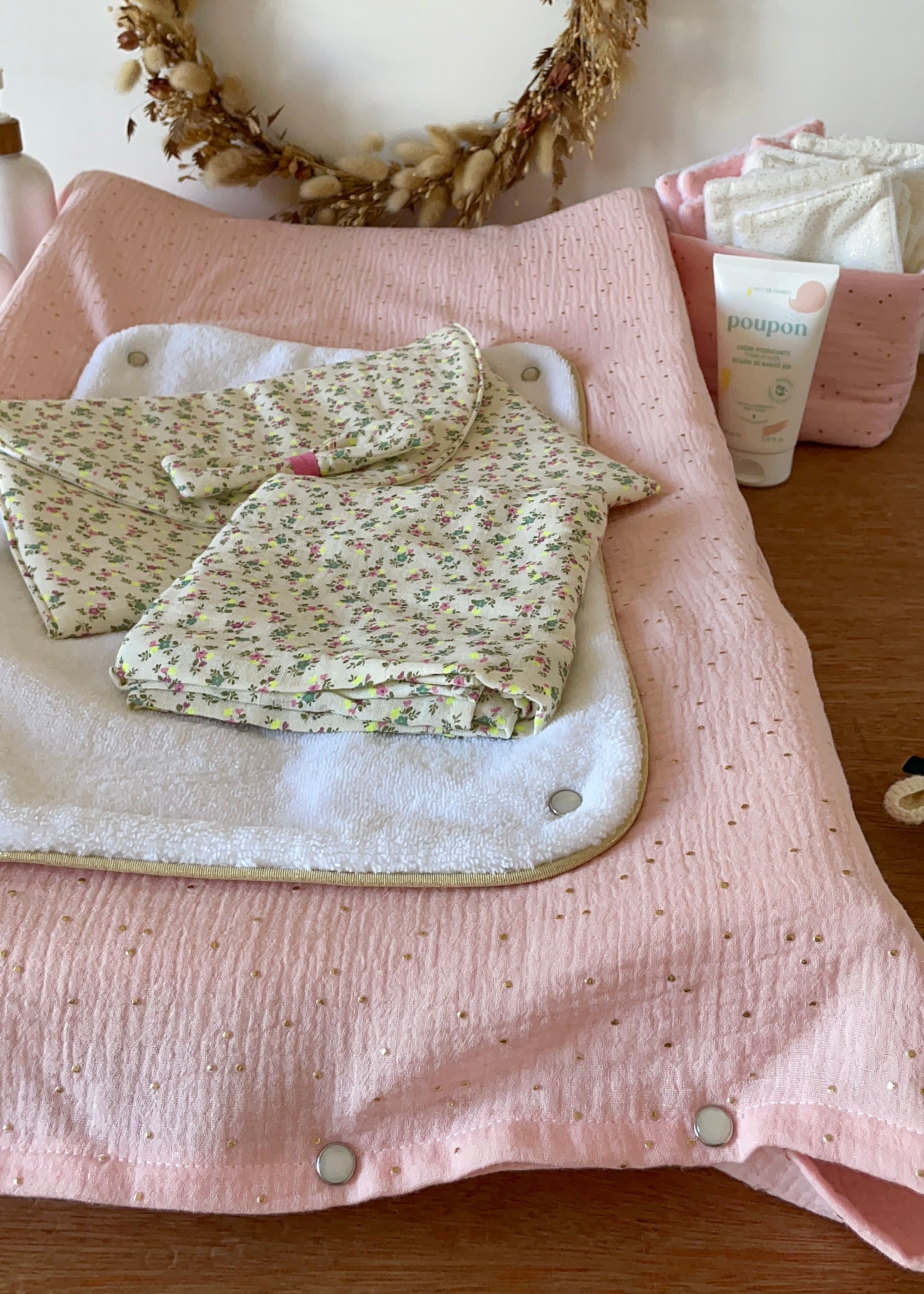 Housse de matelas à langer rose doré
