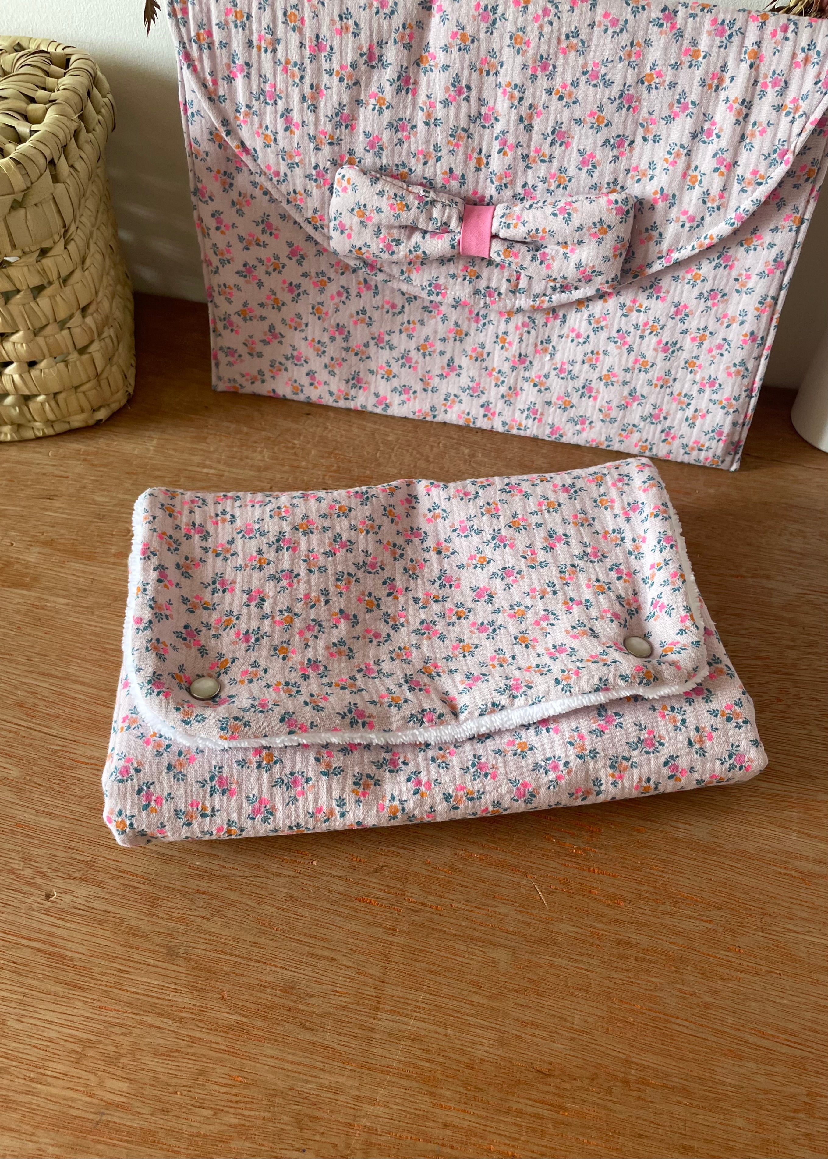 Matelas à langer nomade summer rose