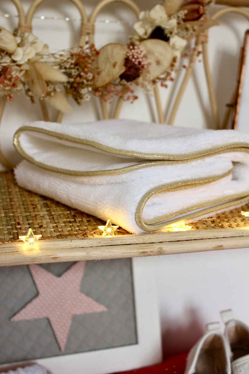 Serviette de protection matelas à langer supplémentaire