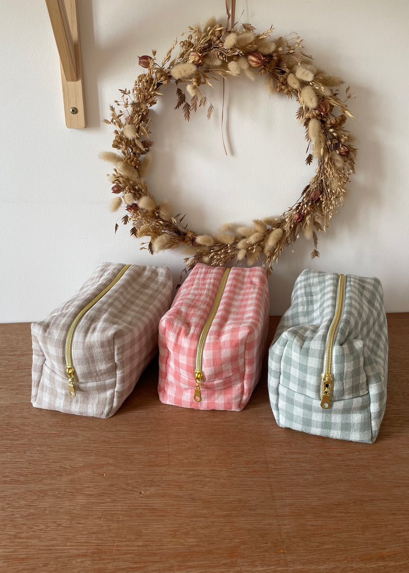 grande trousse de toilette à carreaux vichy