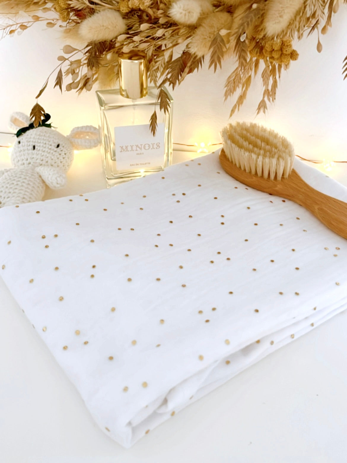 lange grand format en gaze de coton blanc pois dorés 